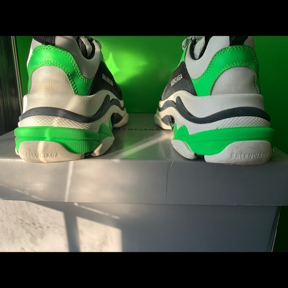 Balenciaga triple S - Picture 5 of 8